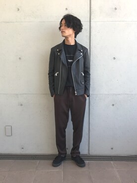「ADAM ET ROPE'（アダムエロペ）のアイテム（ライダースジャケット）」を使った、EZAKIさん（メンズ・173cm）の夏コーディネート