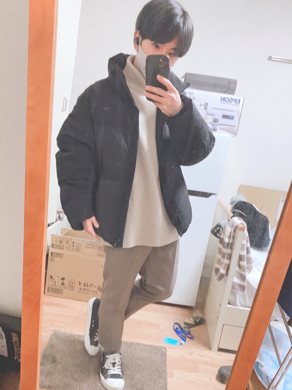 「年末WEAR感謝祭、オーバーサイズ、おしゃれさんと繋がりたい、休日コーデ、キレイめ、シンプル、秋冬コーデ、大人カジュアル、チェック、ファッションの力を信じよう」｜「WYM LIDNMの【WYM LIDNM】HEAT FIBER DOWN JACKET（ダウンジャケット/コート、ブラック系）」を使った、yukkeさん（メンズ・163cm）の冬コーディネートの1枚目の写真