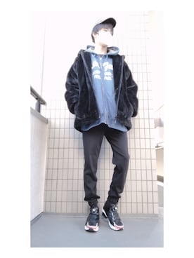 「COACH」｜「アイテム（その他アウター）」を使った、真中 光さん（メンズ・180cm）の冬コーディネート