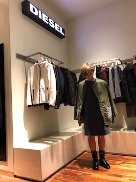 「DIESEL（ディーゼル）のアイテム（モッズコート）」を使った、ななせさん（レディース・158cm）の秋コーディネート