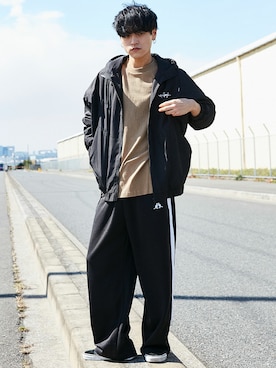 「ナイロンパーカー」｜「アイテム（ブルゾン）」を使った、basquemagentaさん（メンズ・181cm）の春コーディネート