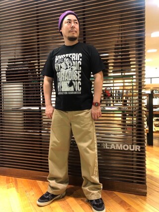 hashiken is wearing HYSTERIC GLAMOUR "HYSTERIC刺繍 ニットキャップ"