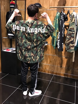 「Palm Angels（パームエンジェルス）のアイテム」を使った、Junya Kasugaさん（メンズ・170cm）の夏コーディネート