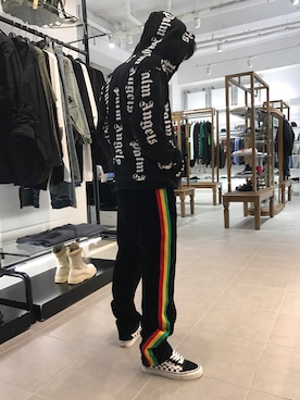 「Palm Angels（パームエンジェルス）のアイテム」を使った、Junya Kasugaさん（メンズ・170cm）の夏コーディネート