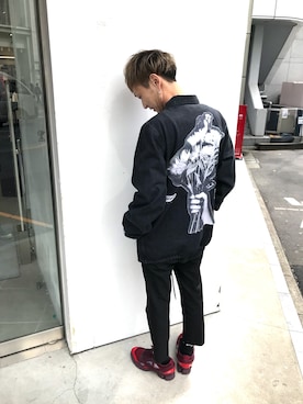 「PLEASURES（プレジャー）のアイテム」を使った、Junya Kasugaさん（メンズ・170cm）の春コーディネート