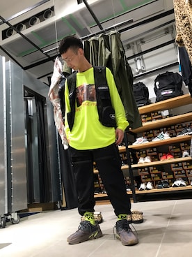 「KaneZ（ケインズ）のアイテム」を使った、Junya Kasugaさん（メンズ・170cm）の秋コーディネート