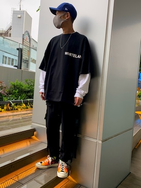 「WHITELAND（ホワイトランド）のWHITELAND/ホワイトランド/ビッグロゴオーバーサイズTシャツ（Tシャツ/カットソー、ブラック系）」を使った、Junya Kasugaさん（メンズ・170cm）の夏コーディネート