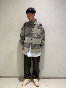 「DANKE SCHON（ダンケシェーン）のDankeSchon/ダンケシェーン/ピグメント加工オーバーサイズロンT/PIGMENT L/S T-Shirt（Tシャツ/カットソー、ホワイト系）」を使った、Junya Kasugaさん（メンズ・170cm）の秋コーディネート