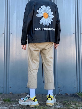 「BALENCIAGA（バレンシアガ）のBalenciaga Triple S Mesh, Nubuck And Leather Sneakers（スニーカー）」を使った、ぶー。さん（メンズ・178cm）の冬コーディネート