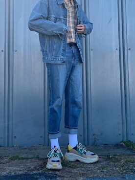 「バーバリー」｜「アイテム（デニムジャケット）」を使った、ぶー。さん（メンズ・178cm）の冬コーディネート