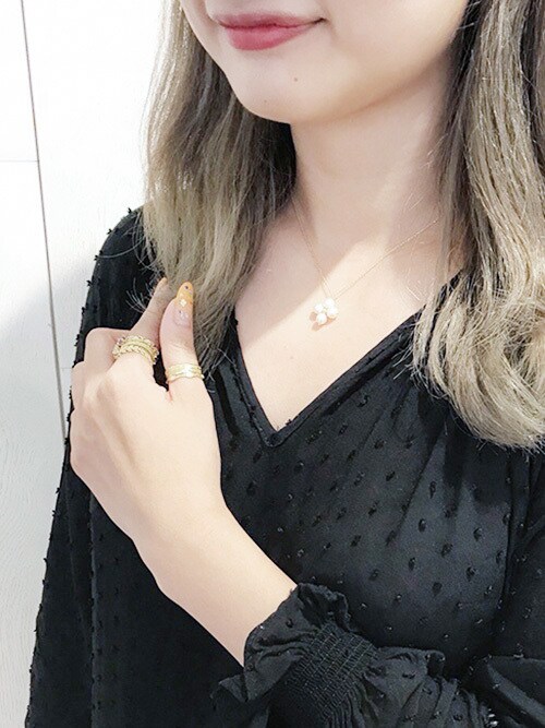 表参道店スタッフ Bloom Online Store Tanjeのリングを使ったコーディネート Wear