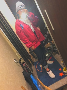 「SANTA CRUZ（サンタクルーズ）のアイテム（ナイロンジャケット）」を使った、runaさん（レディース・158cm）の秋コーディネート