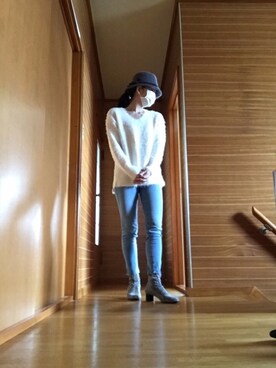 「アイテム（ブーツ、シルバー系）」を使った、ニャン@whitemaskさん（レディース・160cm）の冬コーディネート