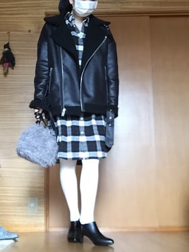「チェックシャツワンピース」｜「アイテム（ライダースジャケット）」を使った、ニャン@whitemaskさん（レディース・160cm）の冬コーディネート