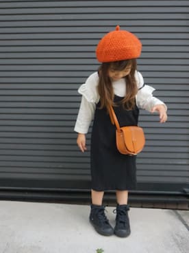 「ショルダーバック」｜「アイテム（その他）」を使った、 Rey さん（キッズ・90cm）の秋コーディネート