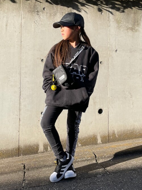 Adidas アディダス のレギンス スパッツを使ったキッズ人気ファッションコーディネート Sciaky