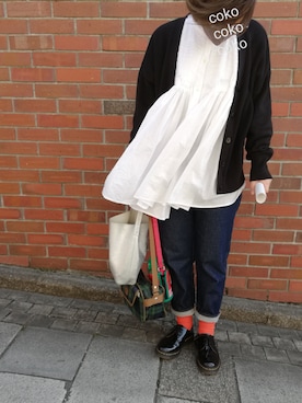 「LAURA DI MAGGIO（ローラディマッジオ）のアイテム」を使った、coko さん（レディース・155cm）の春コーディネート