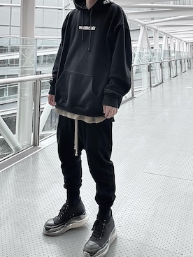「RICK OWENS」｜「アイテム（パーカー）」を使った、🌹さん（メンズ・171cm）の春コーディネート
