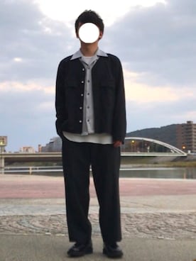 「A.P.C.（アーペーセー）のアイテム（スラックス）」を使った、zushiさん（メンズ・166cm）の秋コーディネート