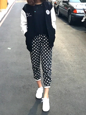「LOVFEE（ラッフィ）のアイテム（ジャケット/アウター）」を使った、Janet Hsiehさん（レディース・163cm）の冬コーディネート