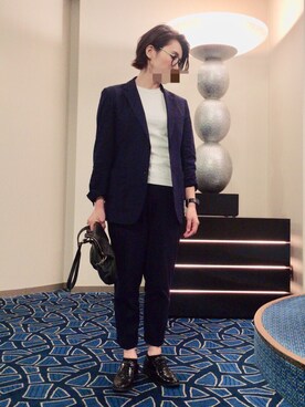 GUのスーツパンツを使ったレディース人気ファッションコーディネート
