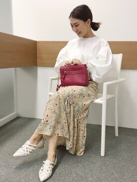 知名 エリカさんのコーディネート