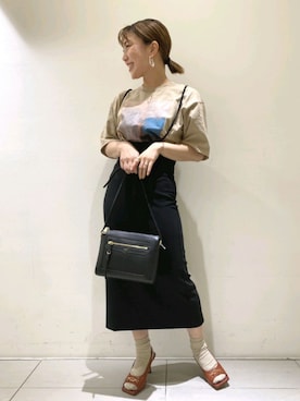 知名 エリカさんのコーディネート