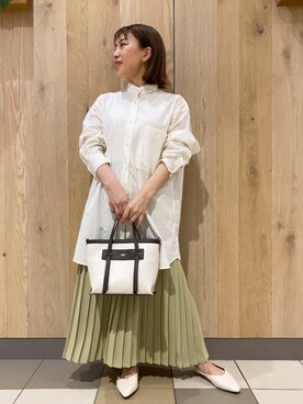 知名 エリカさんのコーディネート