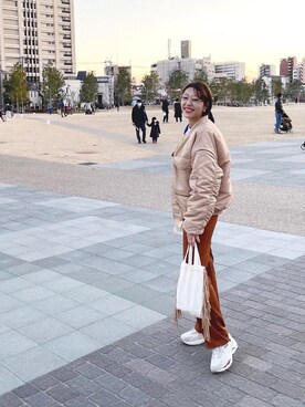 「フリンジバッグ」｜「アイテム（MA-1）」を使った、mryさん（レディース・163cm）の春コーディネート