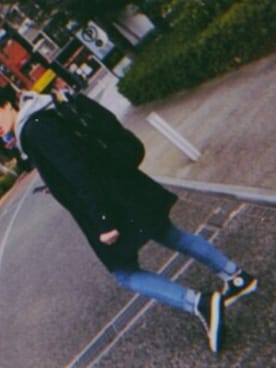 「アイテム（ステンカラーコート）」を使った、かくんさん（メンズ・173cm・20代）の春コーディネート