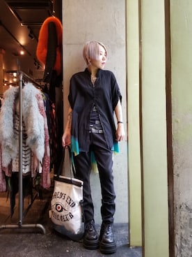 「黒パンツ」｜あやさん（レディース・170cm）の冬コーディネート