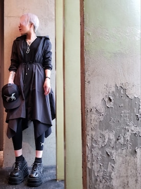 「roar（ロアー）のアイテム（帽子）」を使った、あやさん（レディース・170cm）の冬コーディネート