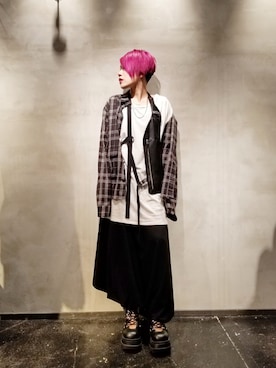 「ADDICT NOIR（アディクトノアー）のアイテム（オールインワン・サロペット）」を使った、あやさん（レディース・170cm）の春コーディネート