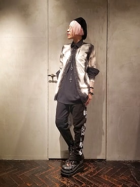 「KMRii（ケムリ）のアイテム（パンツ）」を使った、あやさん（レディース・170cm）の夏コーディネート