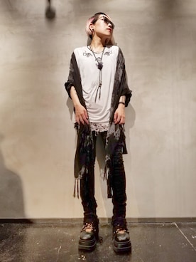 「KMRii（ケムリ）のアイテム（アクセサリー）」を使った、あやさん（レディース・170cm）の夏コーディネート