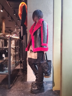 「ROYAL FLASH（ロイヤルフラッシュ）のアイテム（ブルゾン）」を使った、あやさん（レディース・170cm）の冬コーディネート