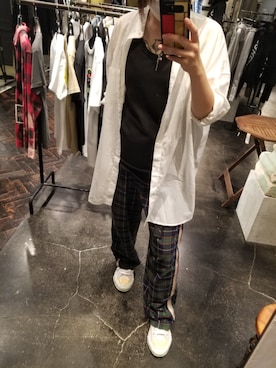 「A.A.Spectrum（エーエースペクトラム）のアイテム」を使った、あやさん（レディース・170cm）の秋コーディネート