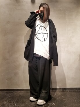 パーカーを使った 黒パンツ のレディース人気ファッションコーディネート Wear