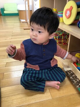 「RAGMART（ラグマート）のアイテム（スウェット）」を使った、asabowさん（キッズ・80cm）の冬コーディネート