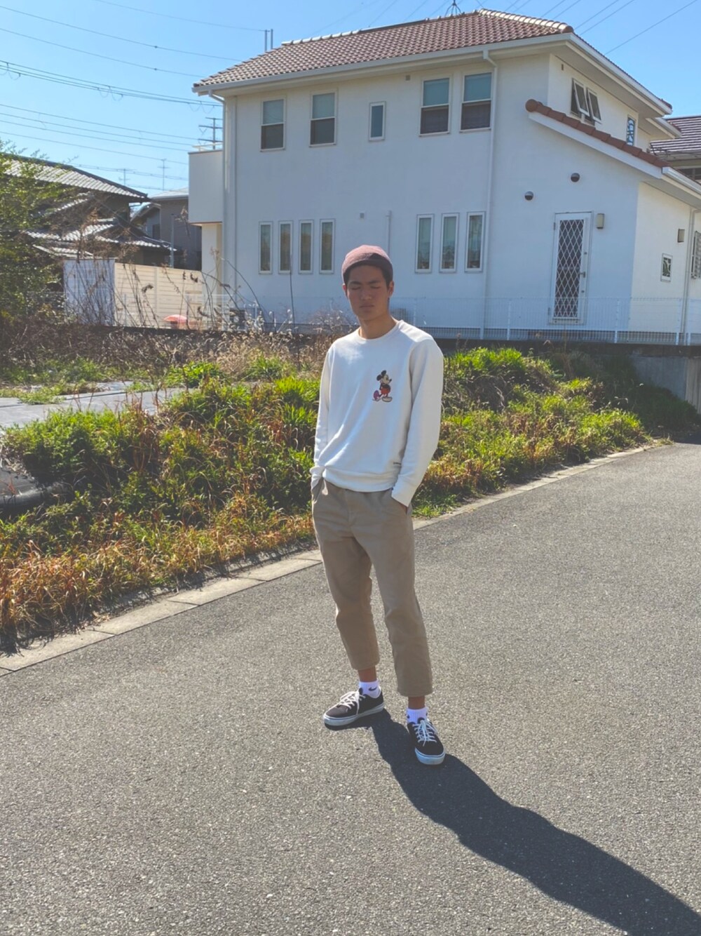 「春コーデ#野球部#ニット帽ではげ隠し」｜「UNIQLOのアイテム（トップス、ホワイト系）」を使った、hiranotakuwanさん（メンズ・181cm）の春コーディネートの1枚目の写真
