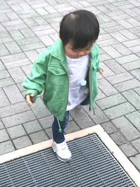 「RADCHAP（ラッドチャップ）のアイテム（ミリタリージャケット）」を使った、Ren10Hinaさん（キッズ・80cm）の春コーディネート