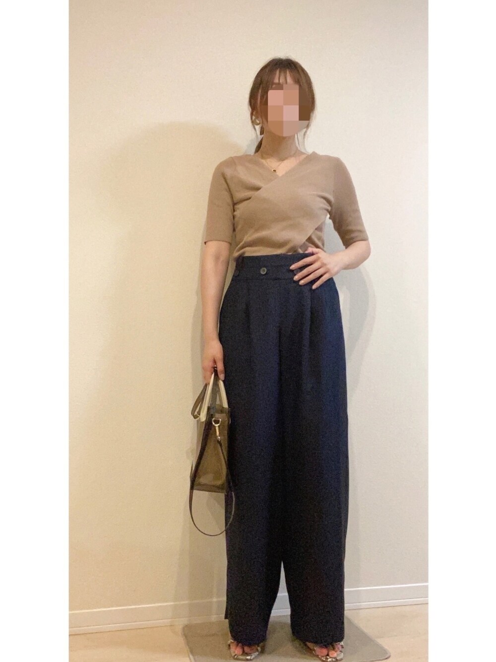 「キレイめ、リネンパンツ、PVC、大人女子、リネン、ootd」｜「NobleのTAブッチャーセーラーパンツ◆（その他パンツ、ブルー系）」を使った、名前はあとでさん（レディース・161cm）の夏コーディネートの1枚目の写真