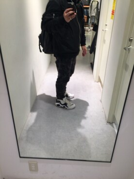 「SOPHNET.（ソフネット）のアイテム（スタジャン）」を使った、翔顕さん（メンズ・172cm）の春コーディネート