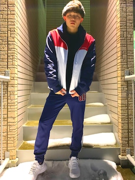 「TOMMY（トミー）のアイテム（パンツ）」を使った、きむちさん（メンズ・174cm）の冬コーディネート