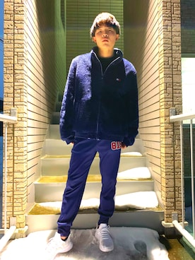 「TOMMY（トミー）のアイテム（パンツ）」を使った、きむちさん（メンズ・174cm）の冬コーディネート