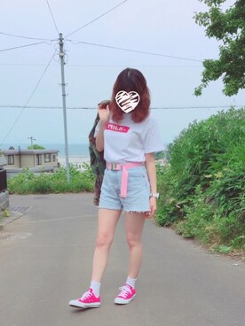 「MILKFED.（ミルクフェド）のS/S TEE BAR（Tシャツ/カットソー、レッド系）」を使った、airi.さん（レディース・160cm）の夏コーディネート