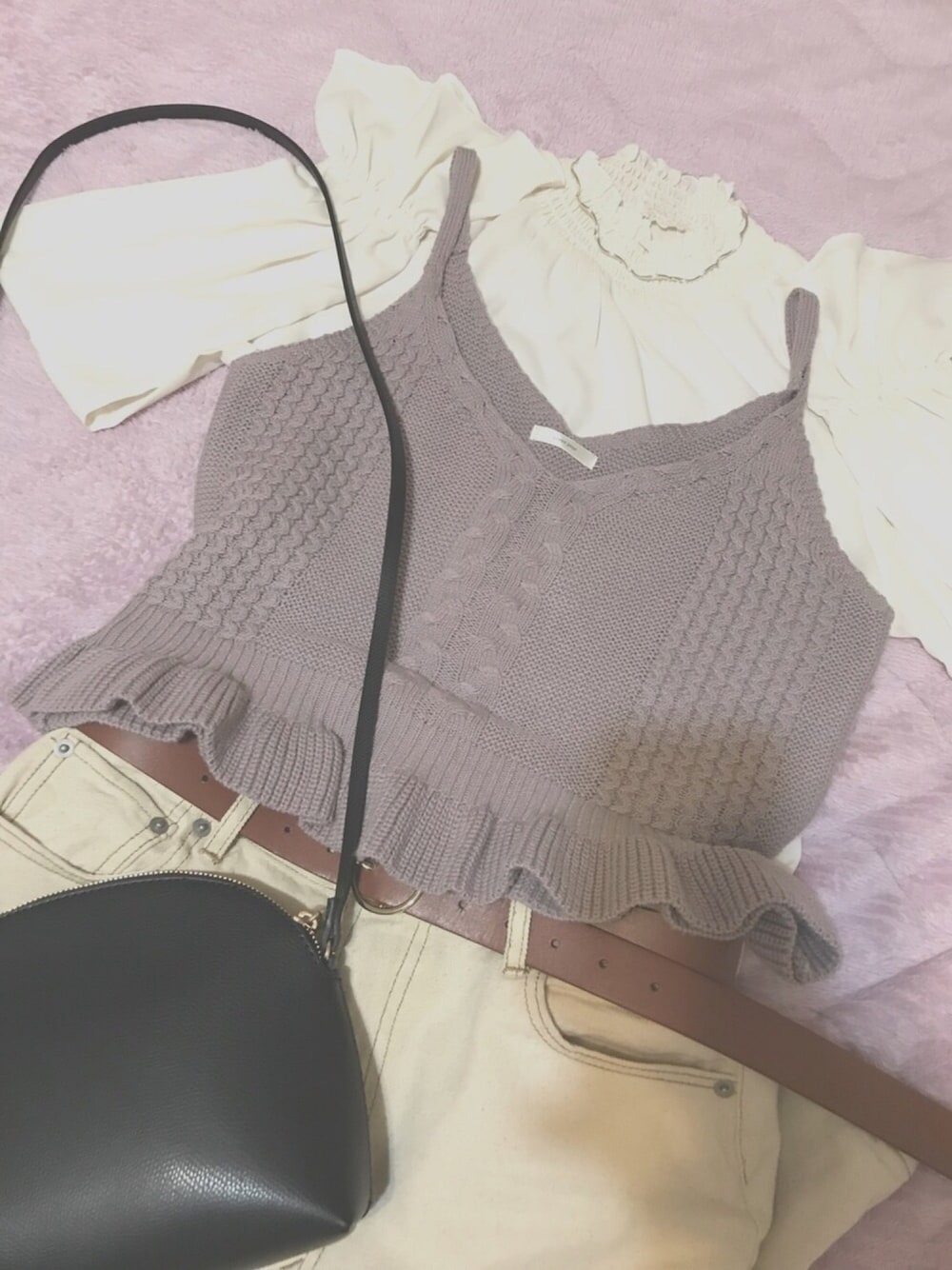 「ピンク、spring、ビスチェ、チョーカーネックレス」｜「apres jourのニットビスチェブラウスセット【ZOZOTOWN限定アイテム】（シャツ/ブラウス、パープル系）」を使った、mooka🍑さん（レディース・160cm）の春コーディネートの1枚目の写真