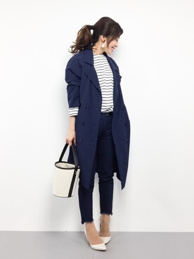 「ネイビー×ホワイト」｜「アイテム（トレンチコート）」を使った、RINAさん（レディース・160cm）の冬コーディネート