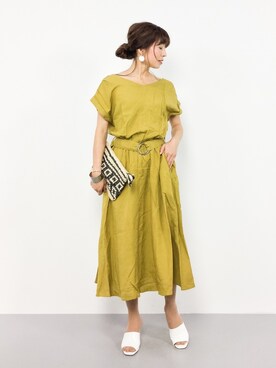 「coca（coca）（コカ）のアイテム（クラッチバッグ）」を使った、RINAさん（レディース・160cm）の夏コーディネート