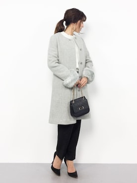 「NATURAL BEAUTY BASIC（ナチュラルビューティーベーシック）のアイテム（その他アウター）」を使った、RINAさん（レディース・160cm）の冬コーディネート